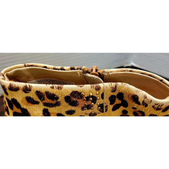 Vionic Georgia Leopard Cheetah Print Calf Hair Studded Ankle Boots Size 10 - Picture 4 of 10
